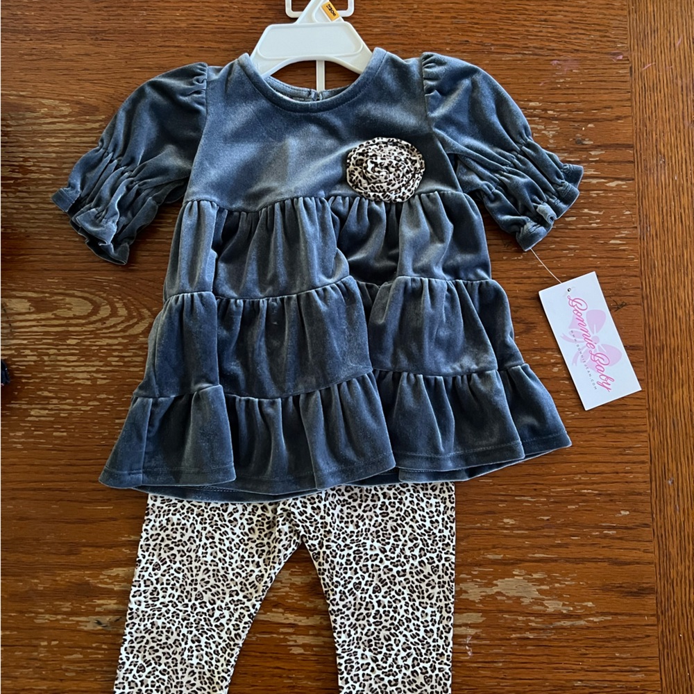 12mos & 4t sizes available